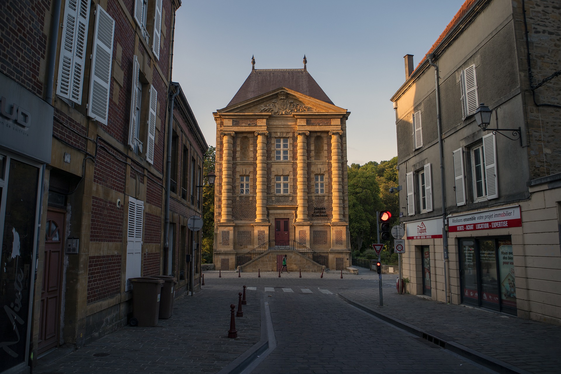 Charleville-Mézières: A Tapestry of Culture and Puppetry