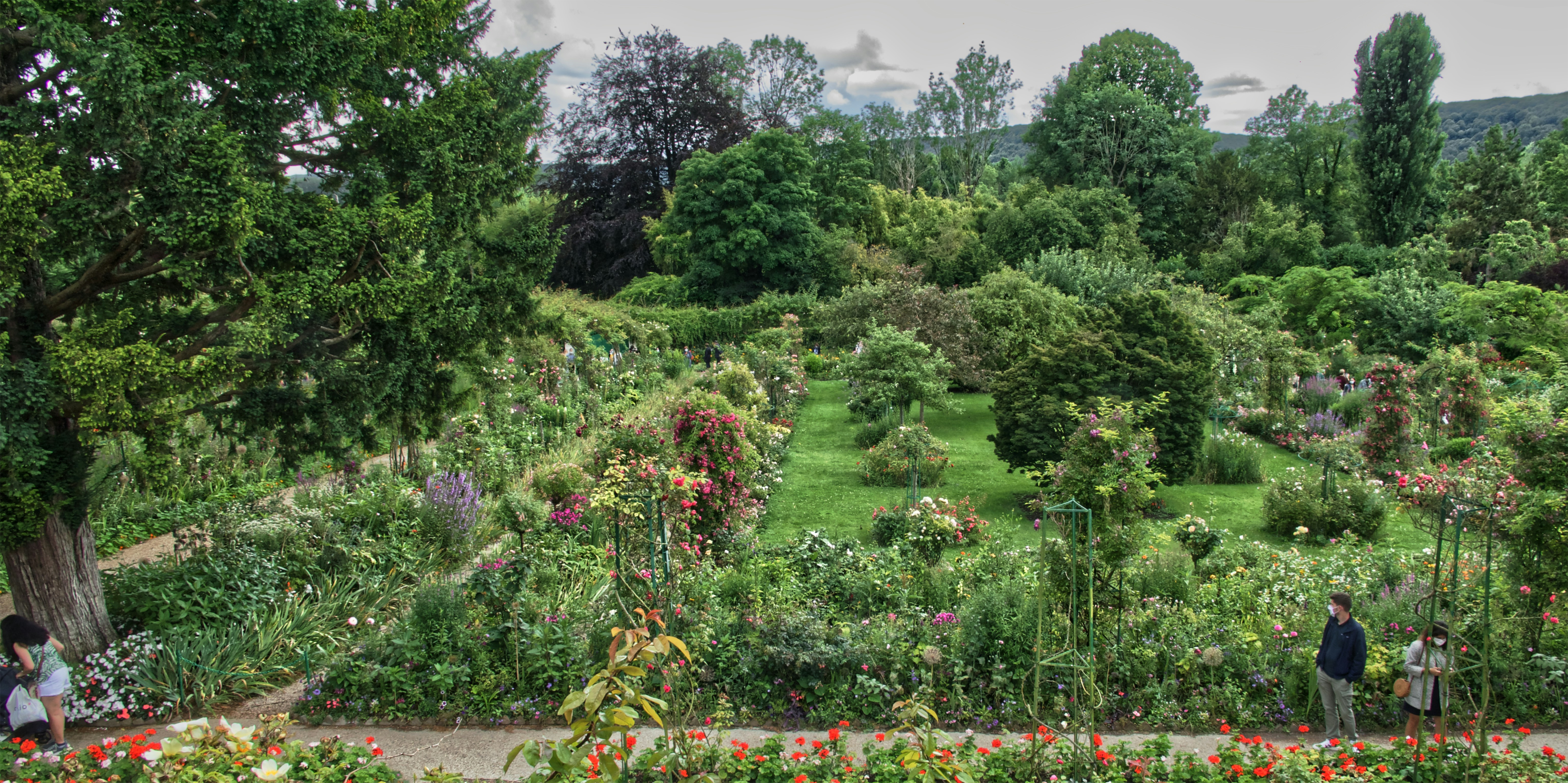 Giverny: A Canvas of Nature and Art