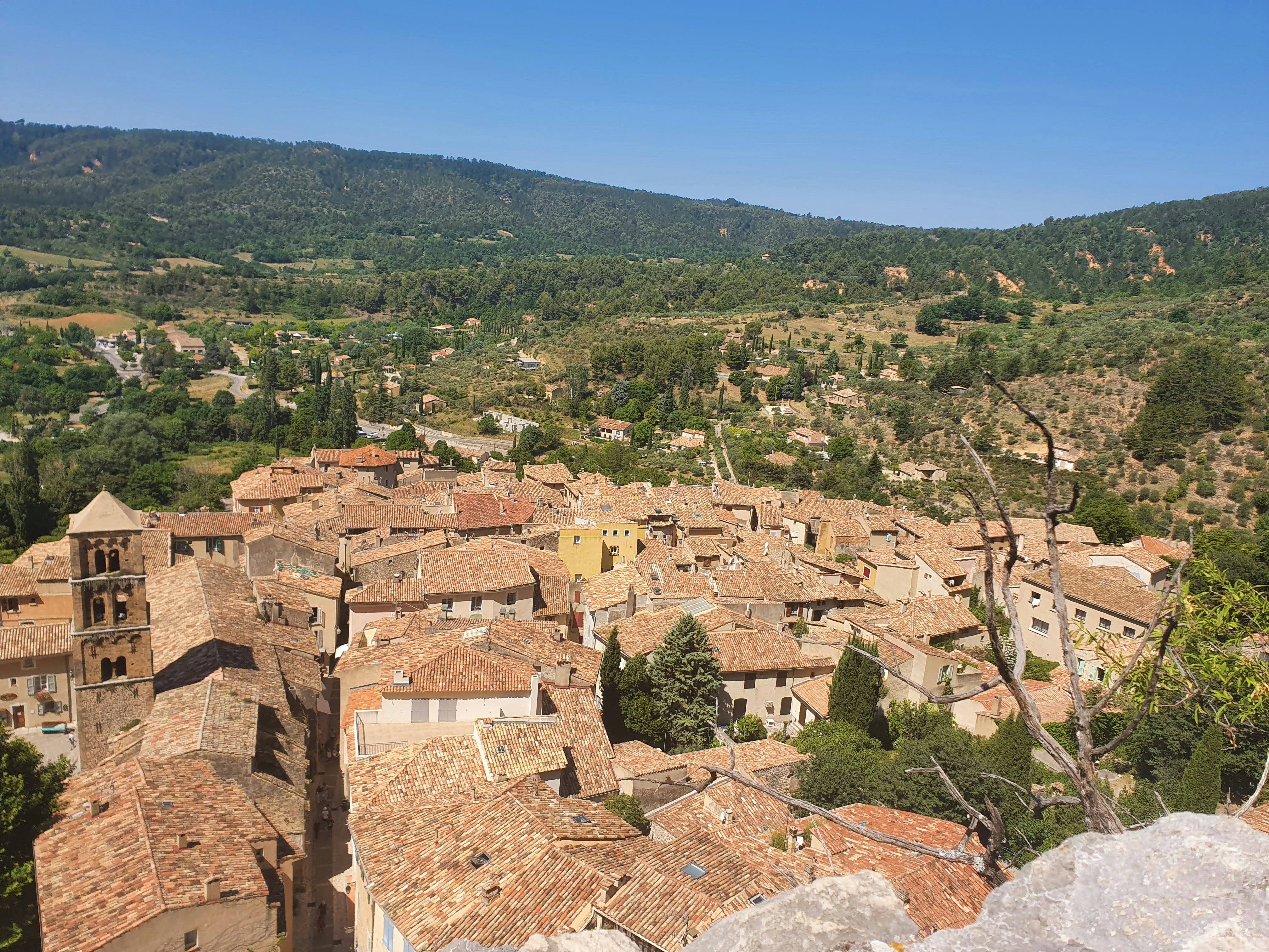 Moustiers-Sainte-Marie: A Gem in the Heart of Provence