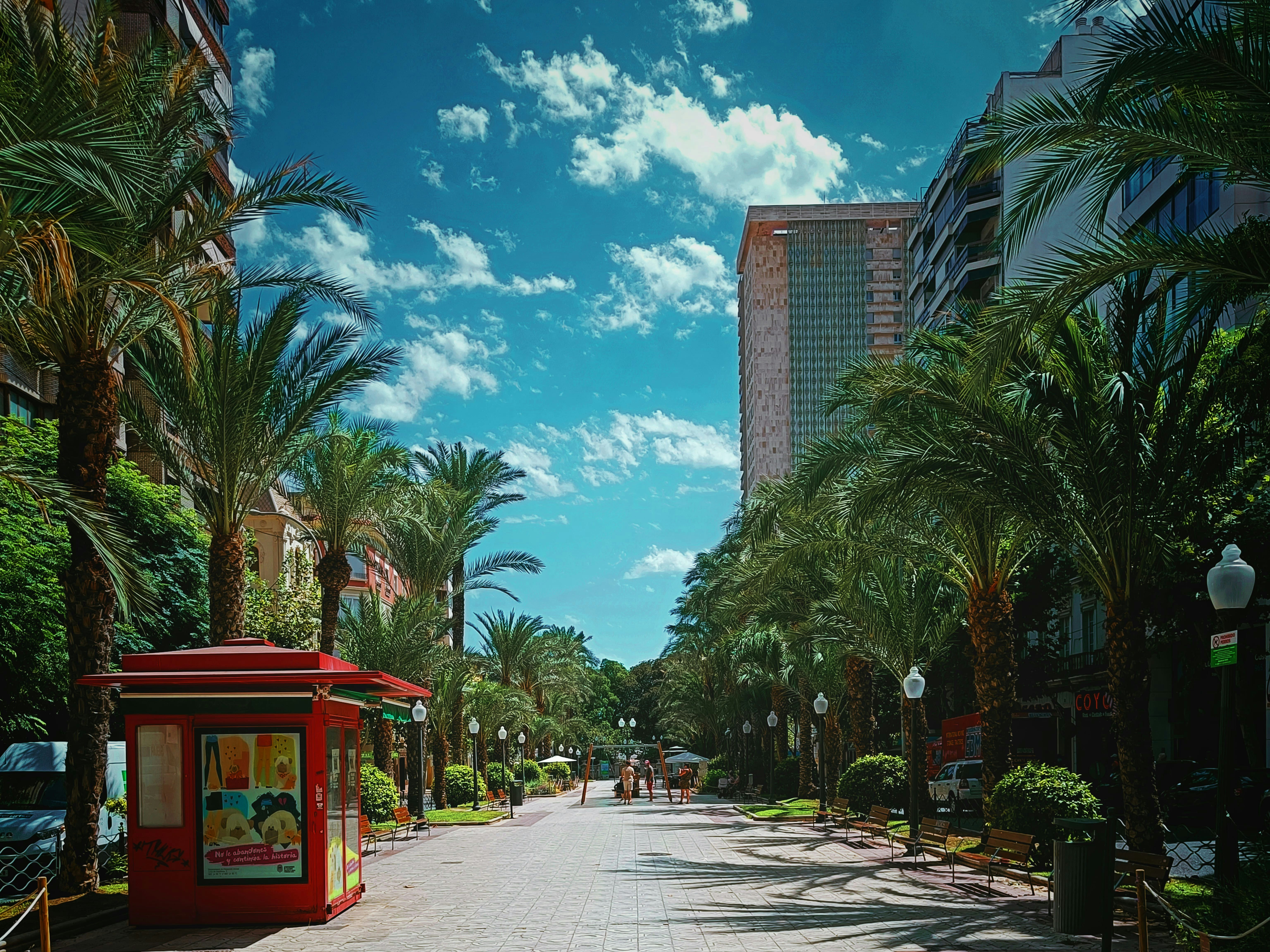 Alicante: Where Mediterranean Dreams Come Alive