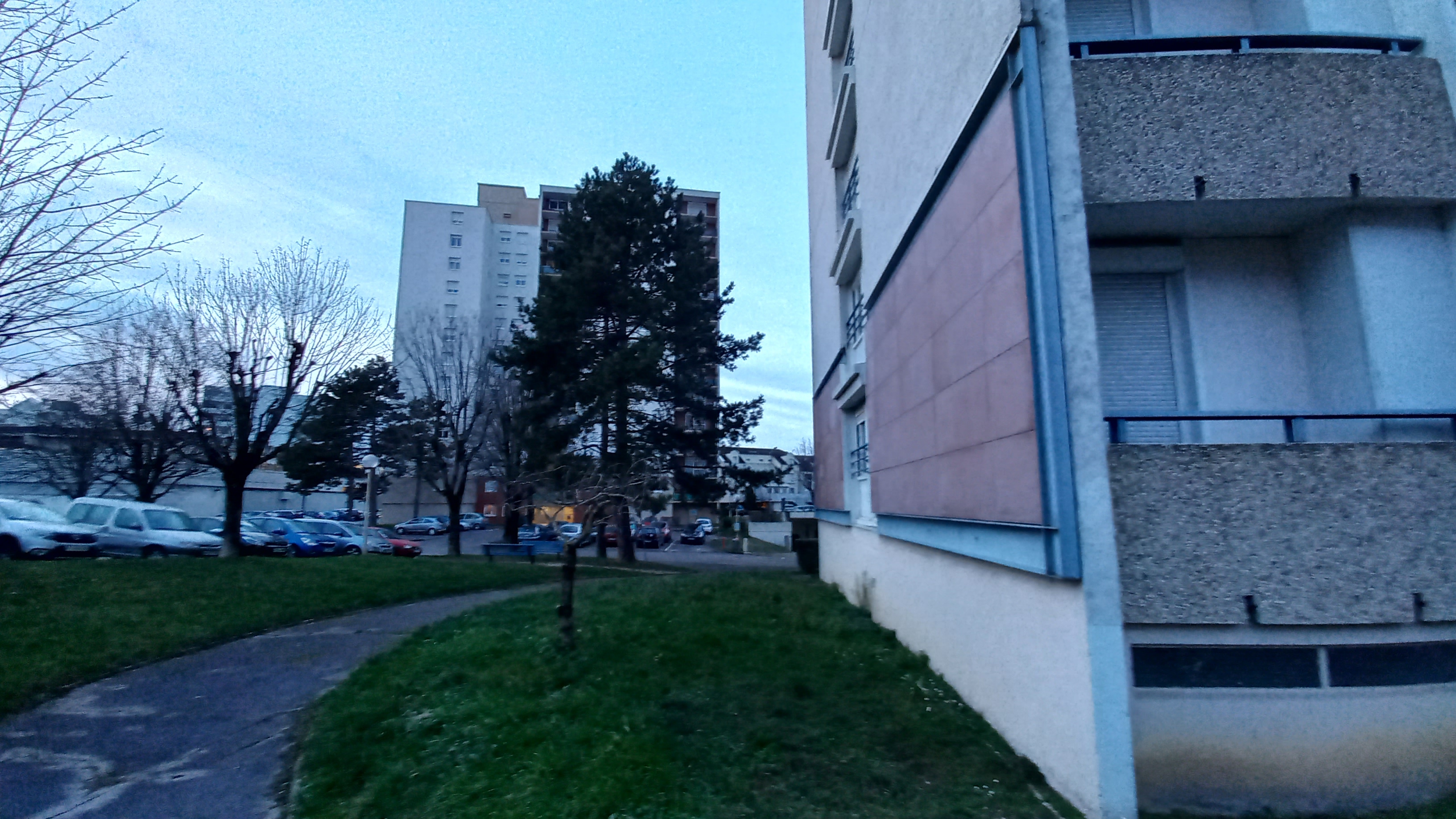 Parc de la résidence Robert Gouby et Dampierre