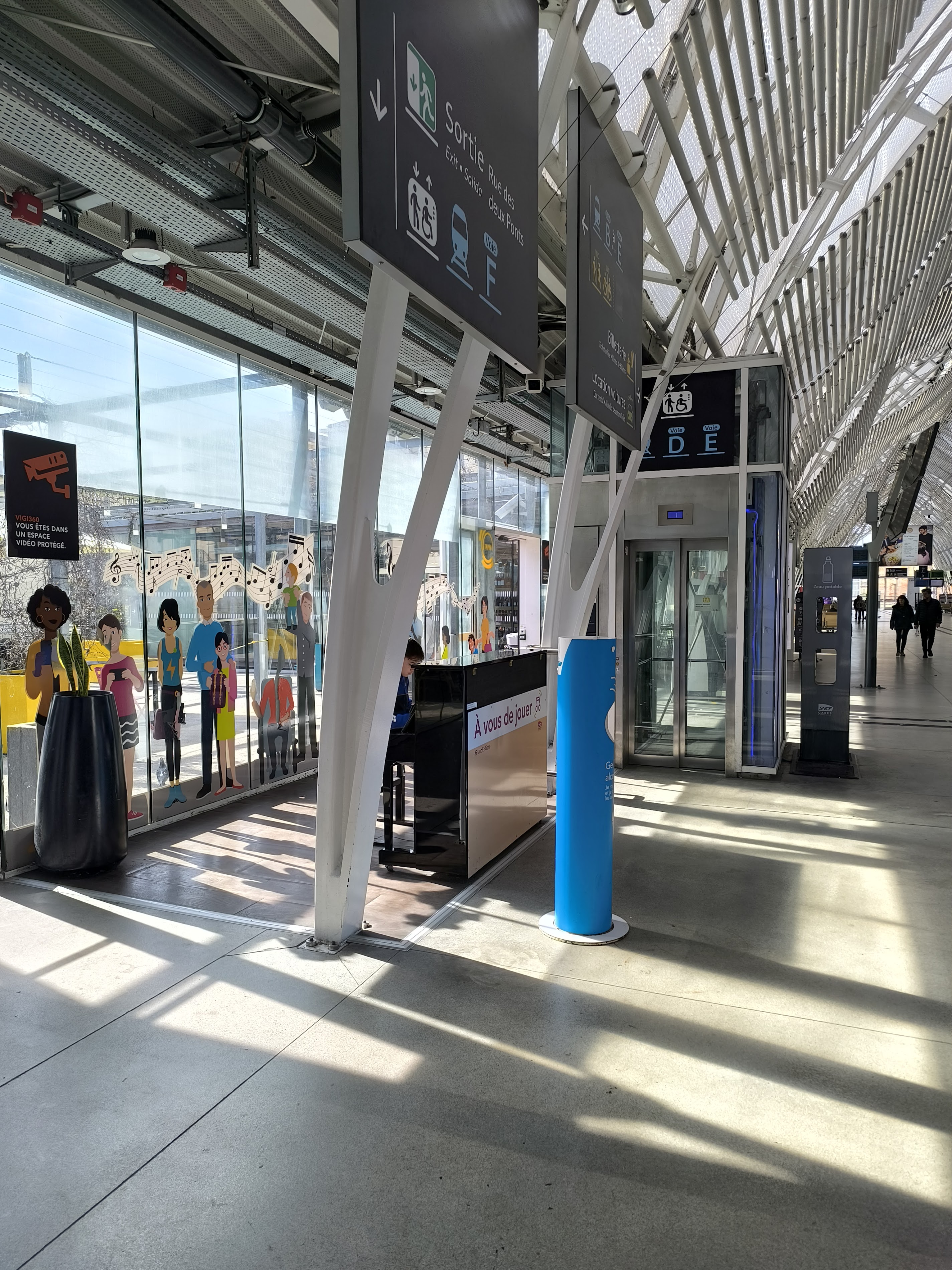 Piano Libre: Montpellier's Melodious Surprise