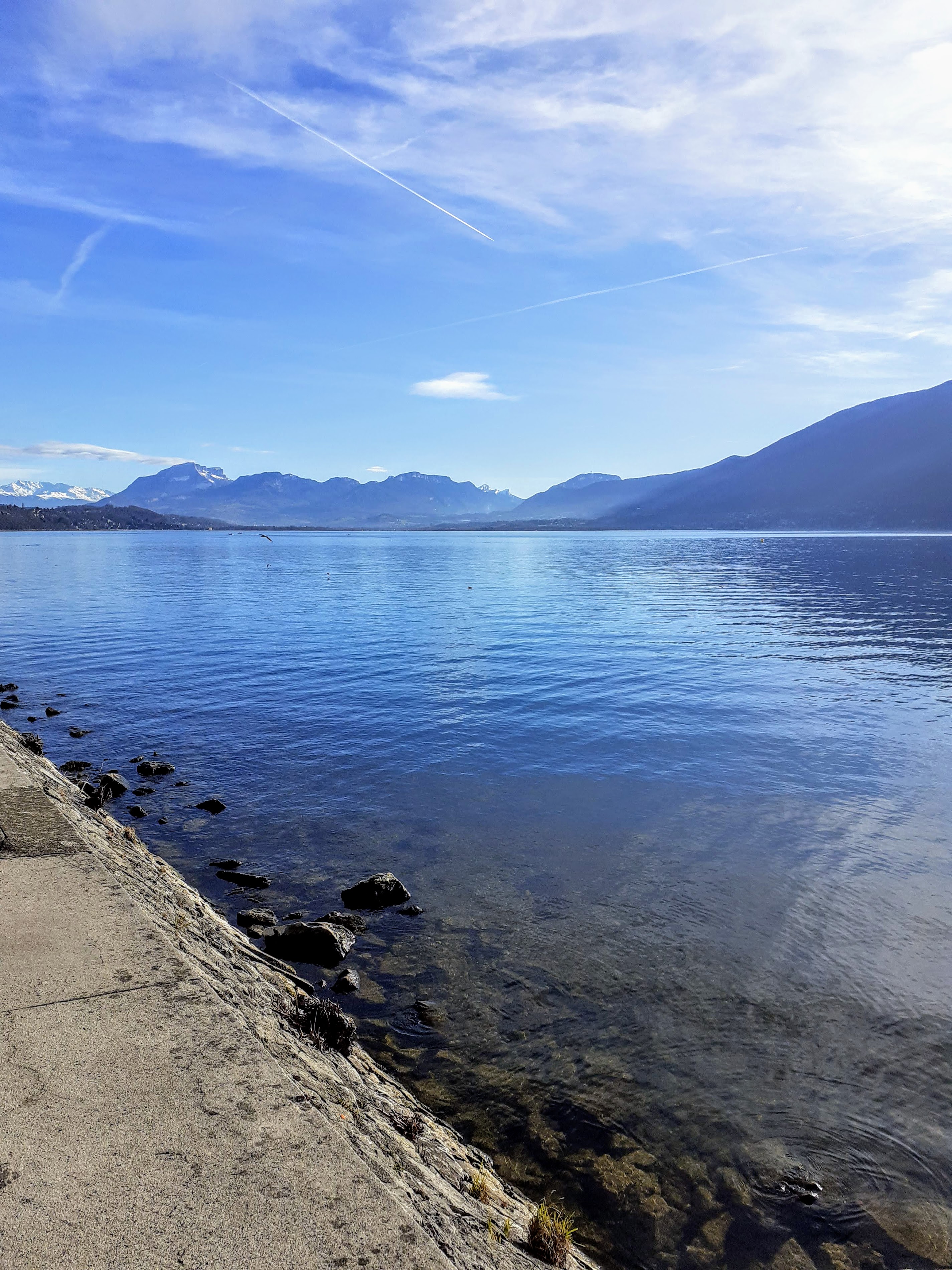 Rives orientales du lac du Bourget