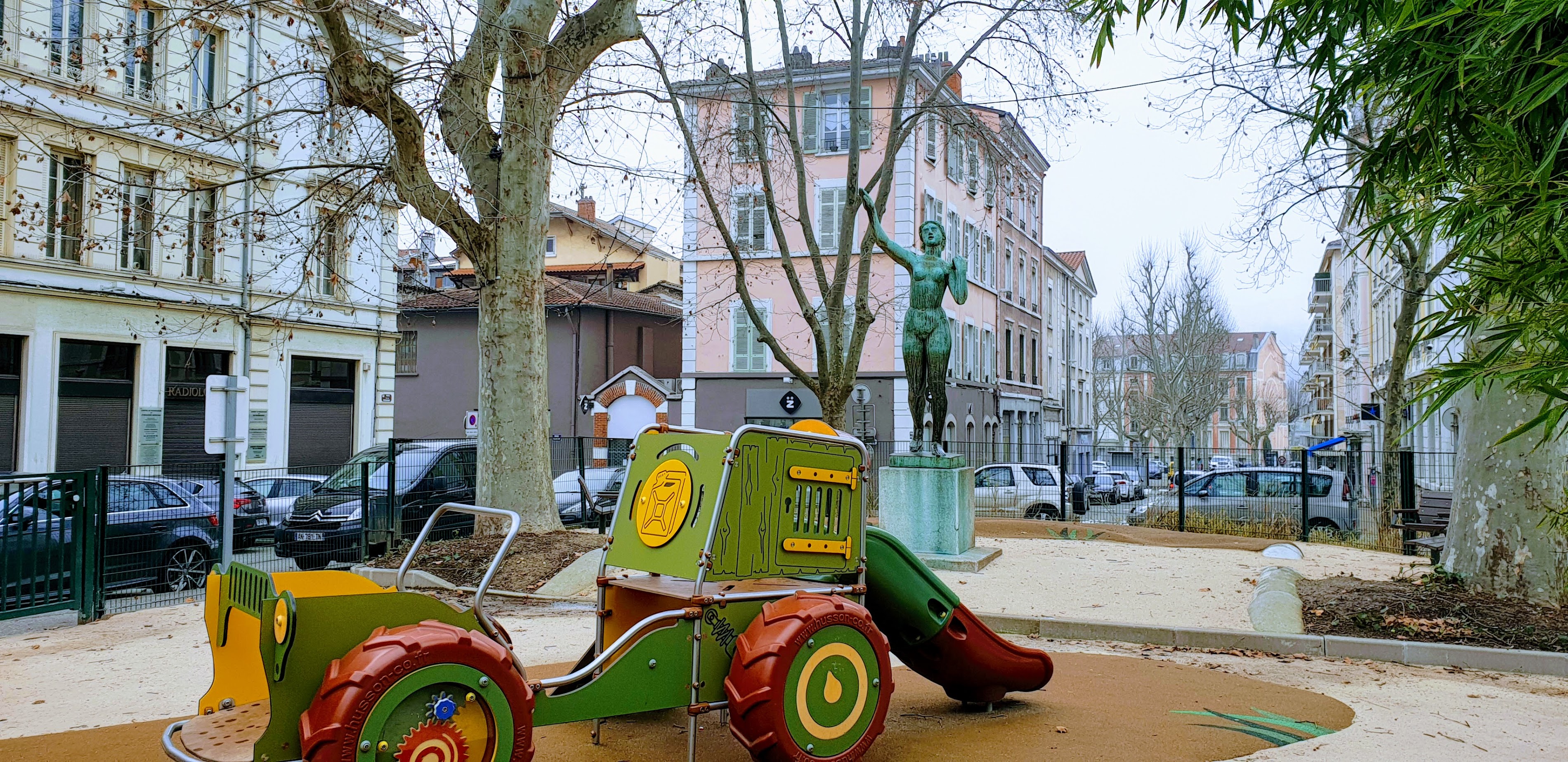 Square de la République
