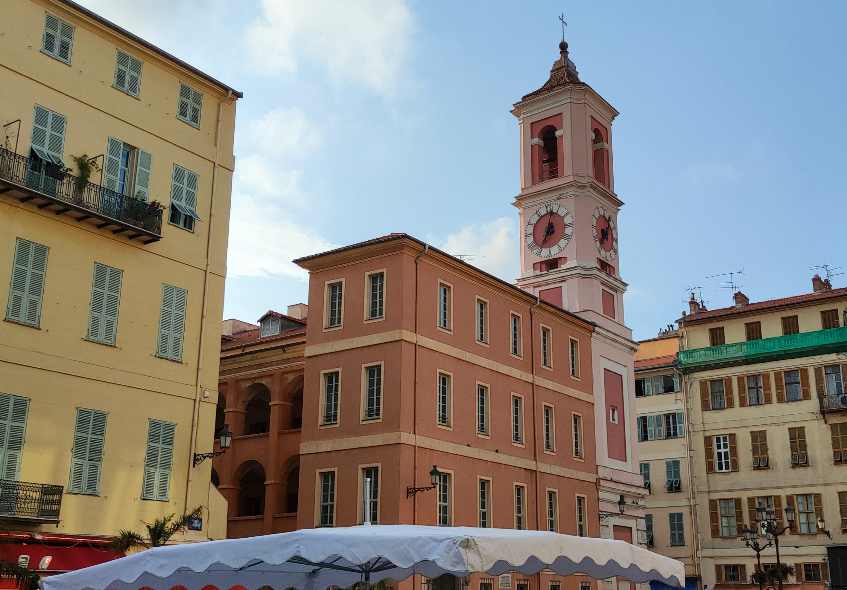Tour de l'Horloge: A Timeless Sentinel in Nice