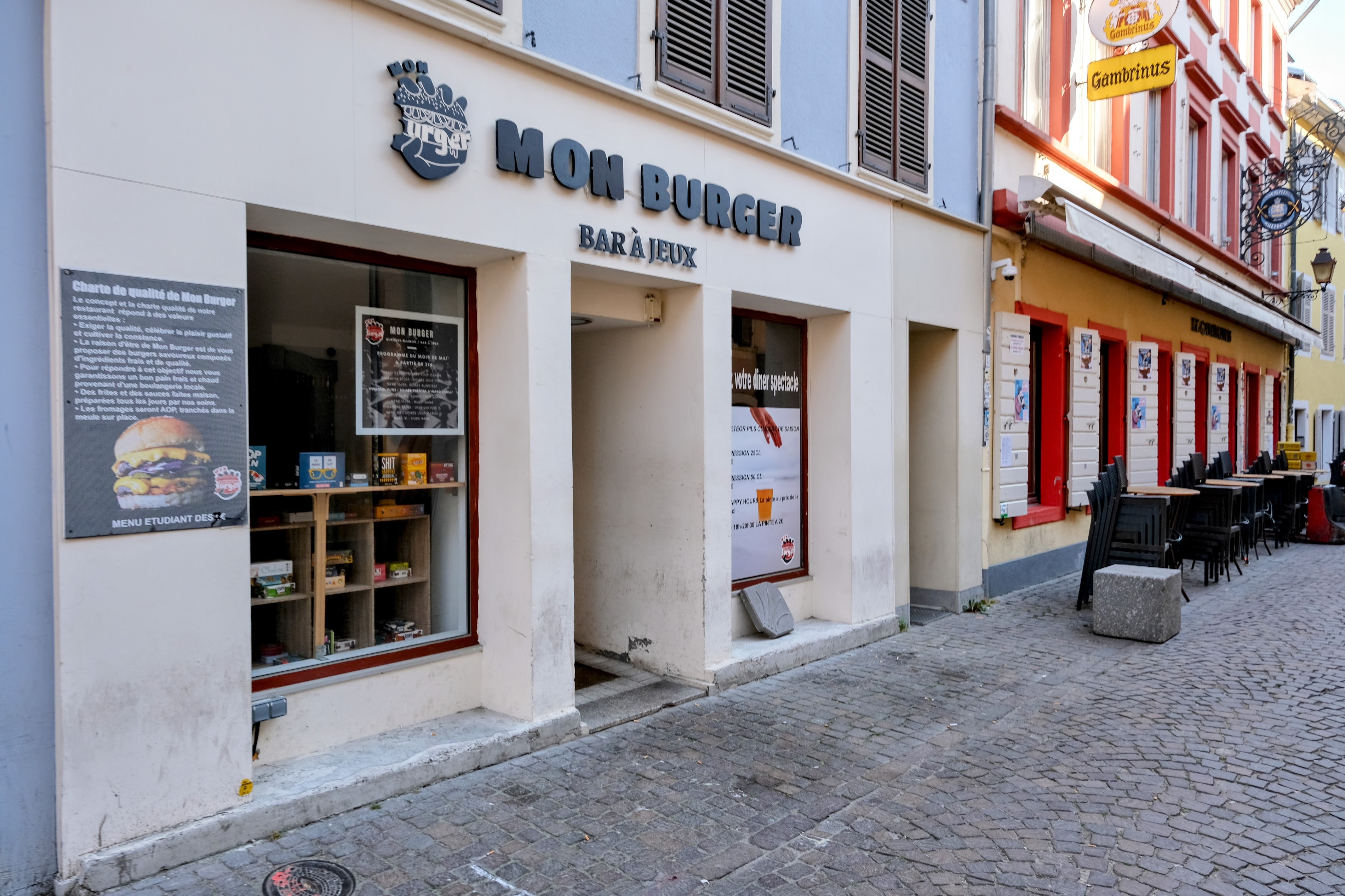 Mon Burger - Bar à Jeux