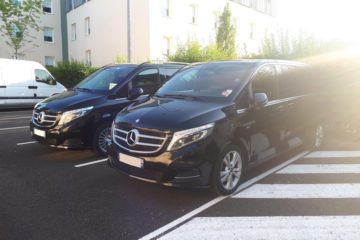 Private transfer from PARIS city to CDG or ORY airport