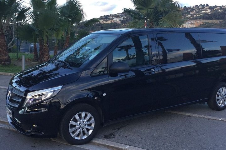 Transfer from Nice Airport to Cannes is provided