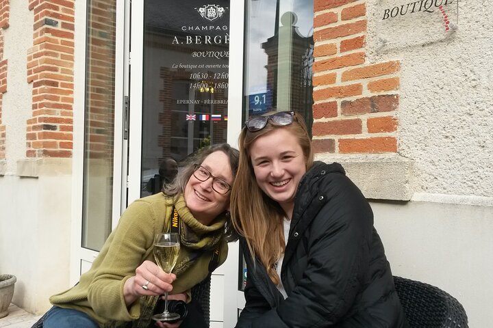 Private Day Trip Tour to Champagne from Paris with a local