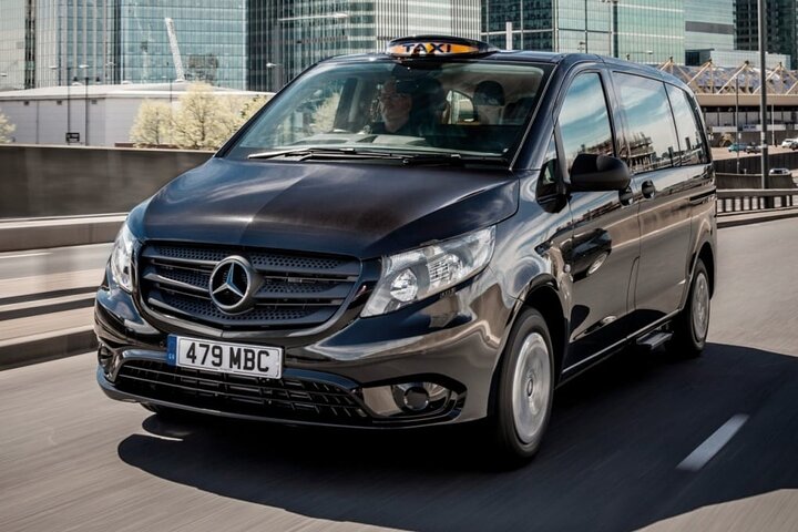Charles de Gaulle CDG Paris Airport to Paris City Private Transfer