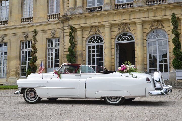 Classic car rental in Chantilly