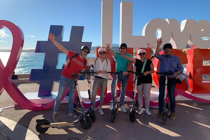Excursion on electric scooter in Nice - The Unmissable
