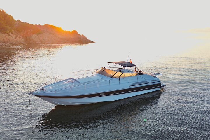 Saint Tropez Private Sunset Yacht Charter on our 13m Motor Yacht