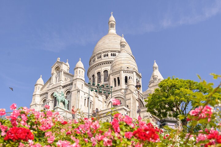 2 Hour Small Group Montmartre Walking Tour