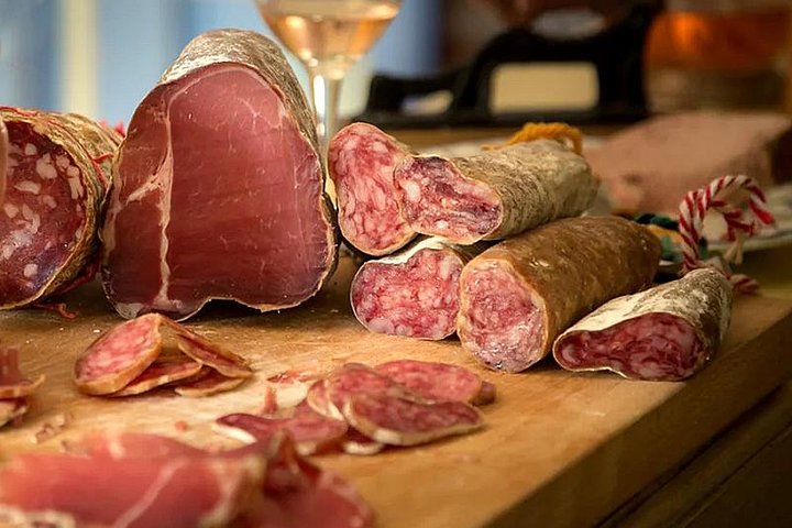 Balade à Montmartre : Le meilleur de l’art, de la culture et de la gastronomie à Paris