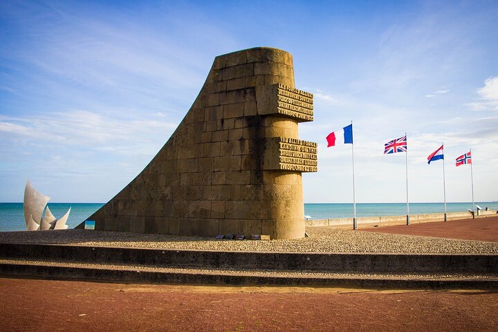 Small Group Tour of Normandy D-Day Landing Beaches Offered