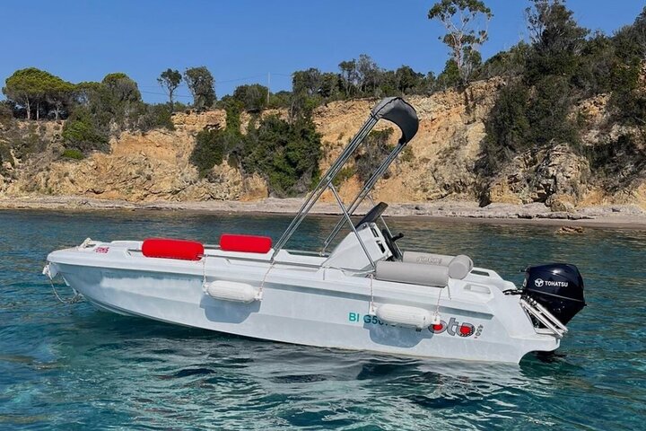 Boat Rental without Licence with Fuel Included in Mandelieu