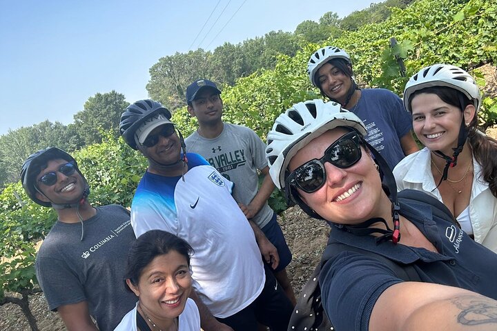 Tour de día completo en bicicleta eléctrica en la región de Luberon desde Aix en Provence