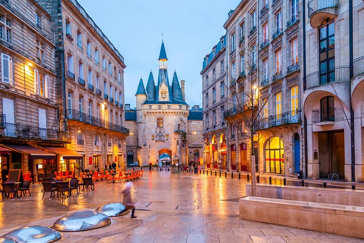 Deluxe Bordeaux Shore Excursion Is Offered from Le Verdon Cruise Ship Port