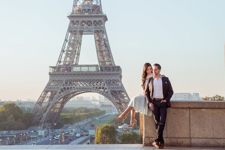 Private Photoshoot in Paris Offered