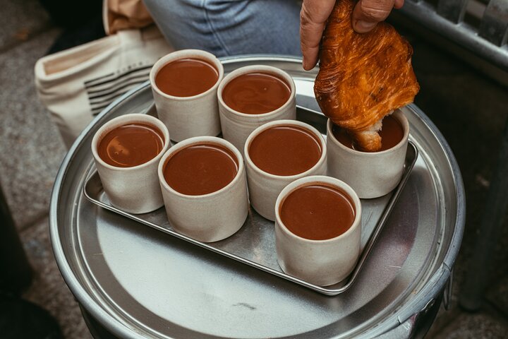 Une matinée à Paris Food Tour: Croissants, Baguettes & Chocolat